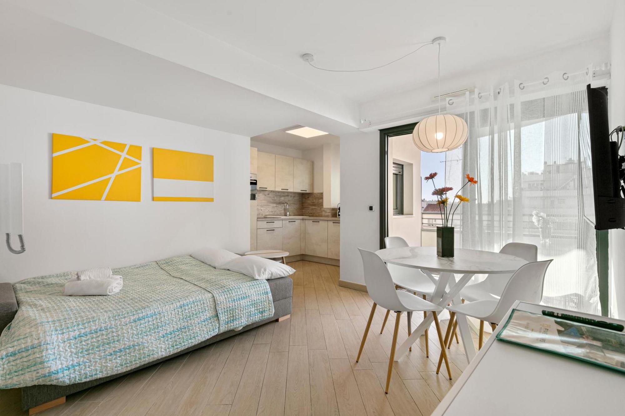ניס Suite Relax Five Stars Holiday House מראה חיצוני תמונה