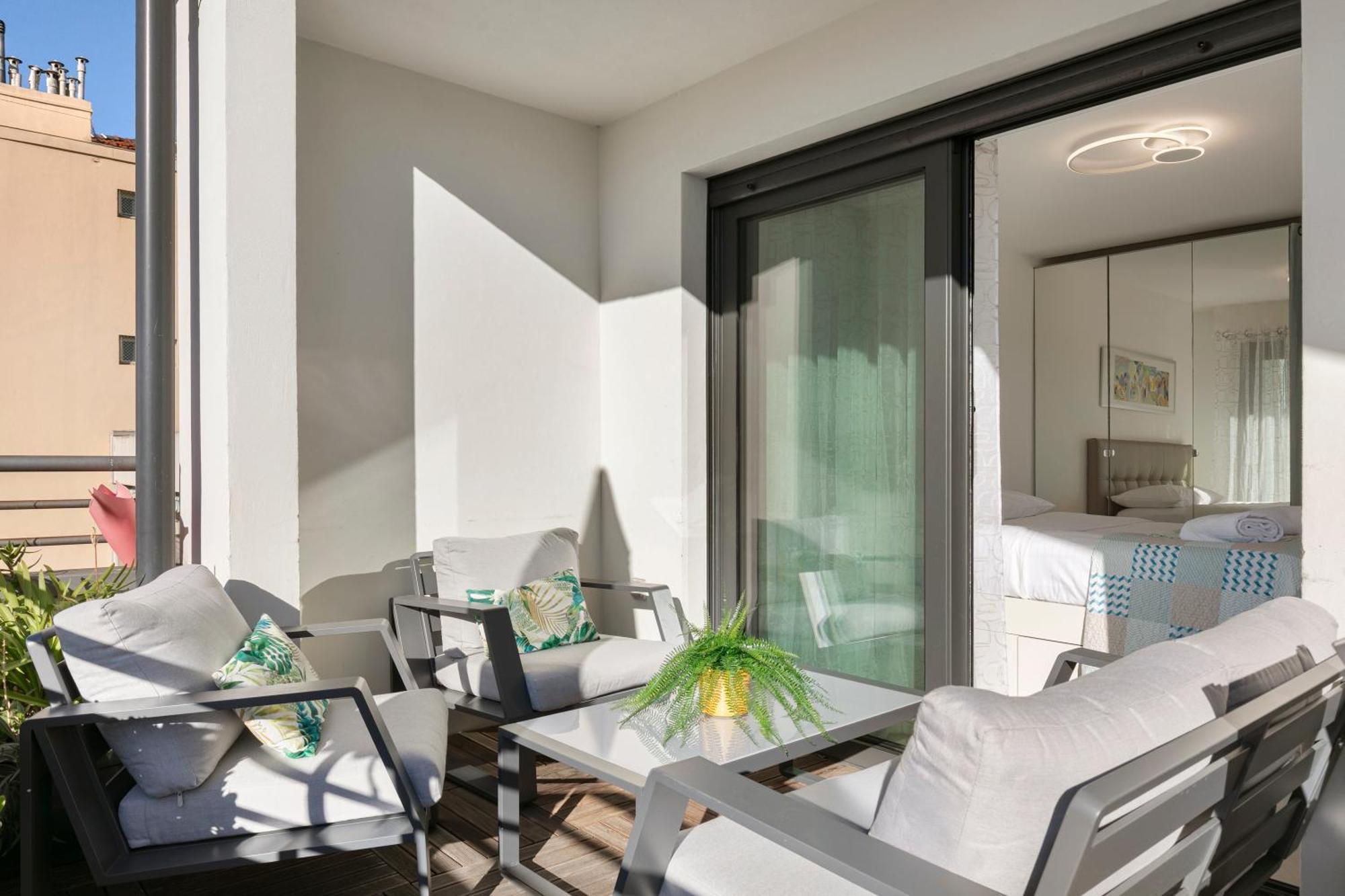 ניס Suite Relax Five Stars Holiday House מראה חיצוני תמונה
